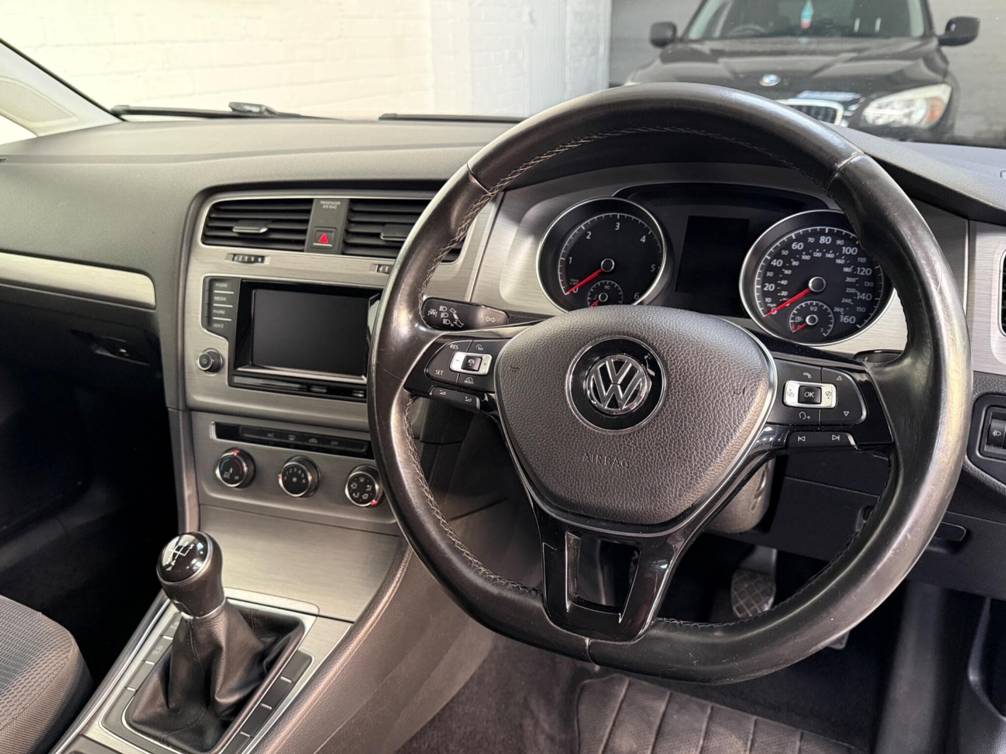 2014 Volkswagen Golf - Thumbnail 17