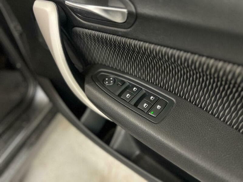 2014 BMW 1 Series - Thumbnail 27