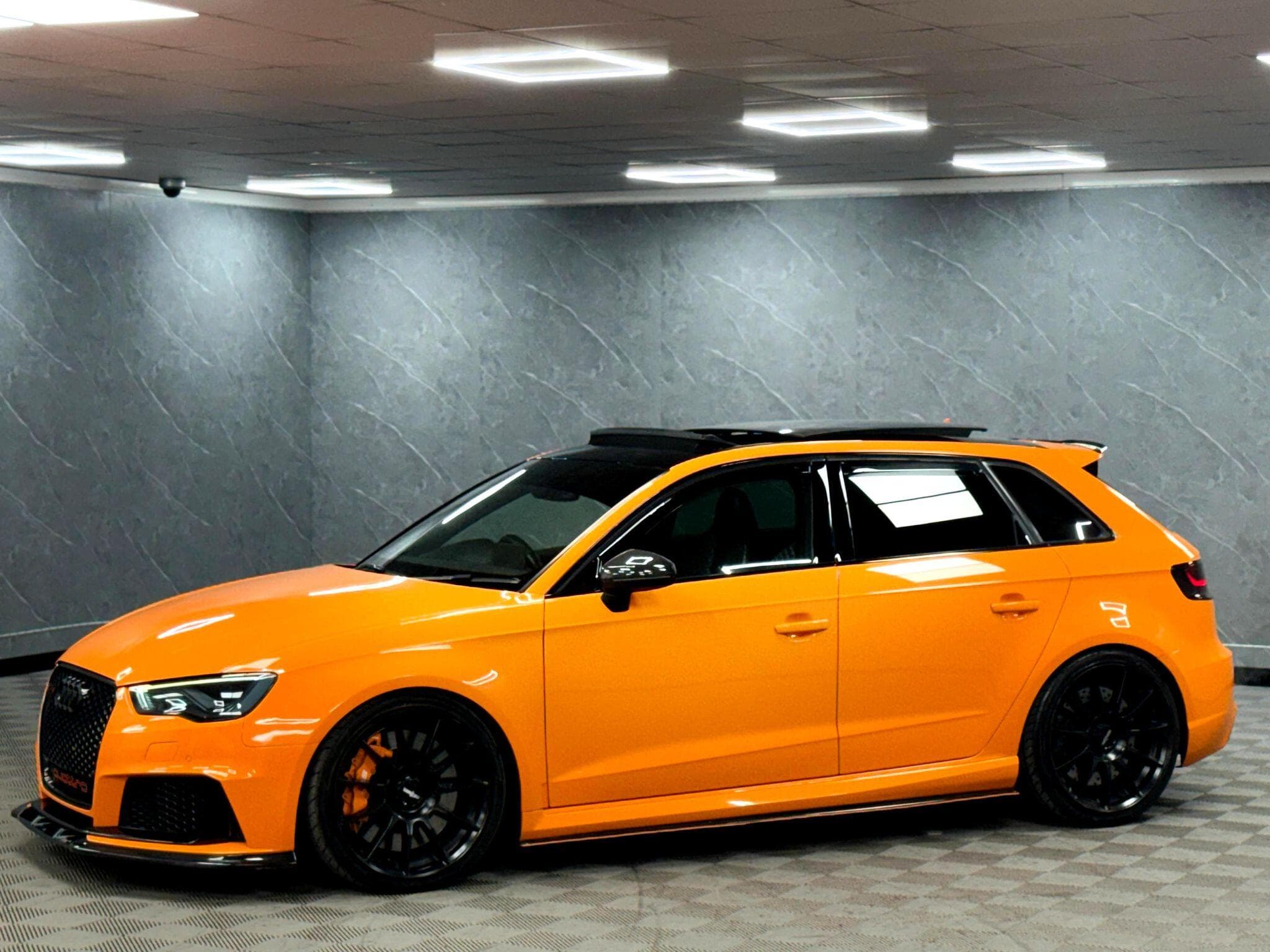 2015 Audi RS3 - Thumbnail 24