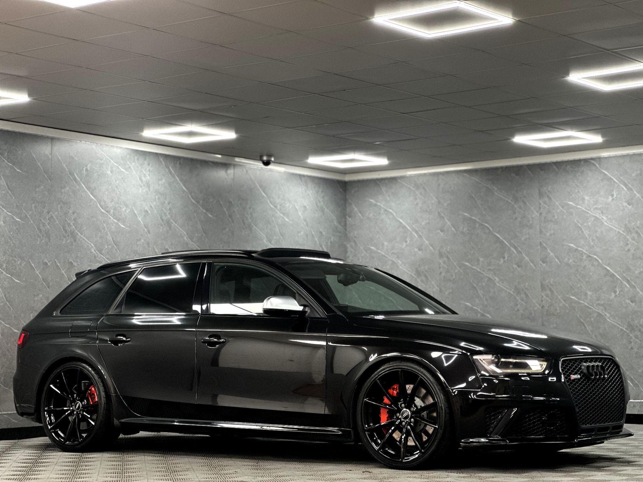 2013 Audi RS4 Avant - Thumbnail 36