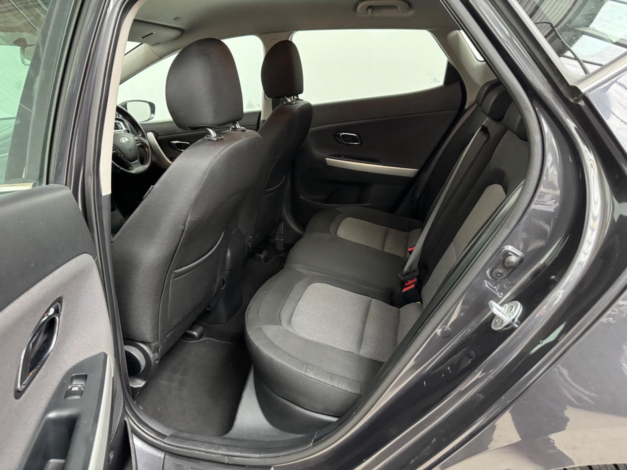 2018 Kia Ceed - Thumbnail 11