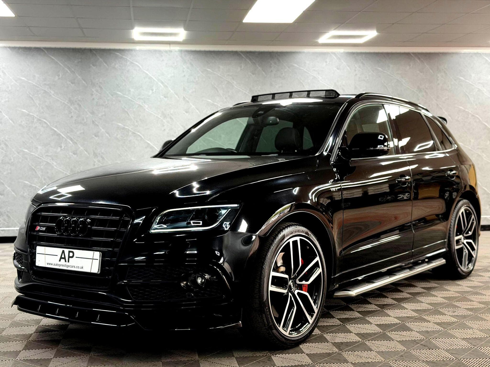 2016 Audi SQ5 - Thumbnail 15