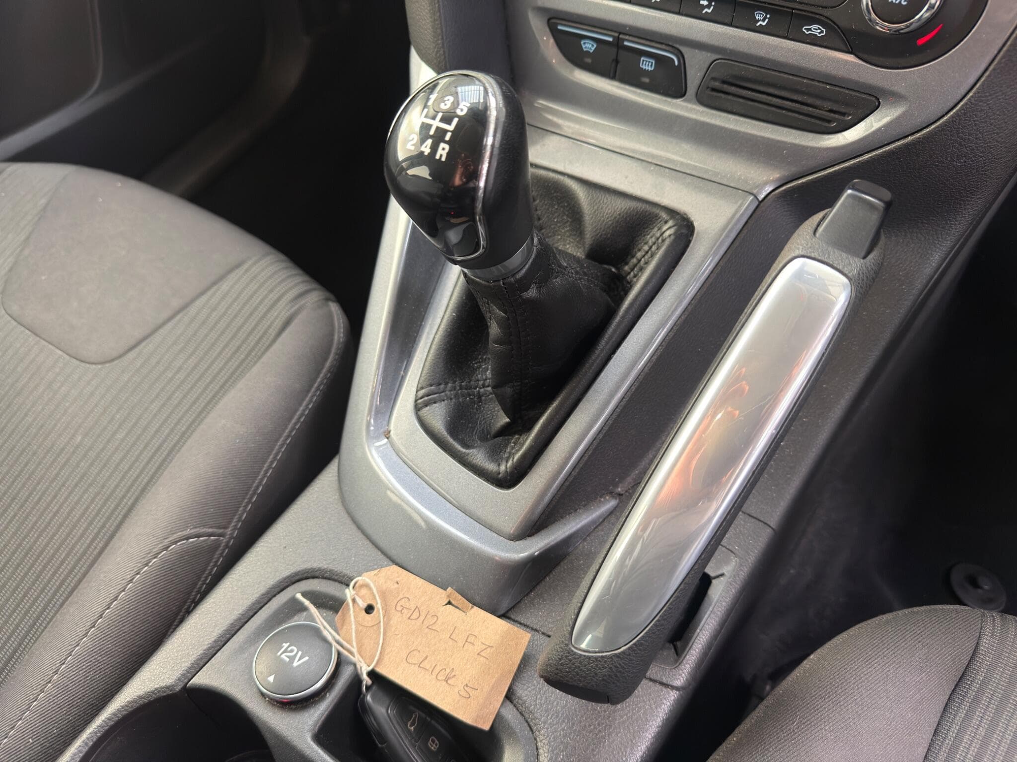 2012 Ford Focus - Thumbnail 15