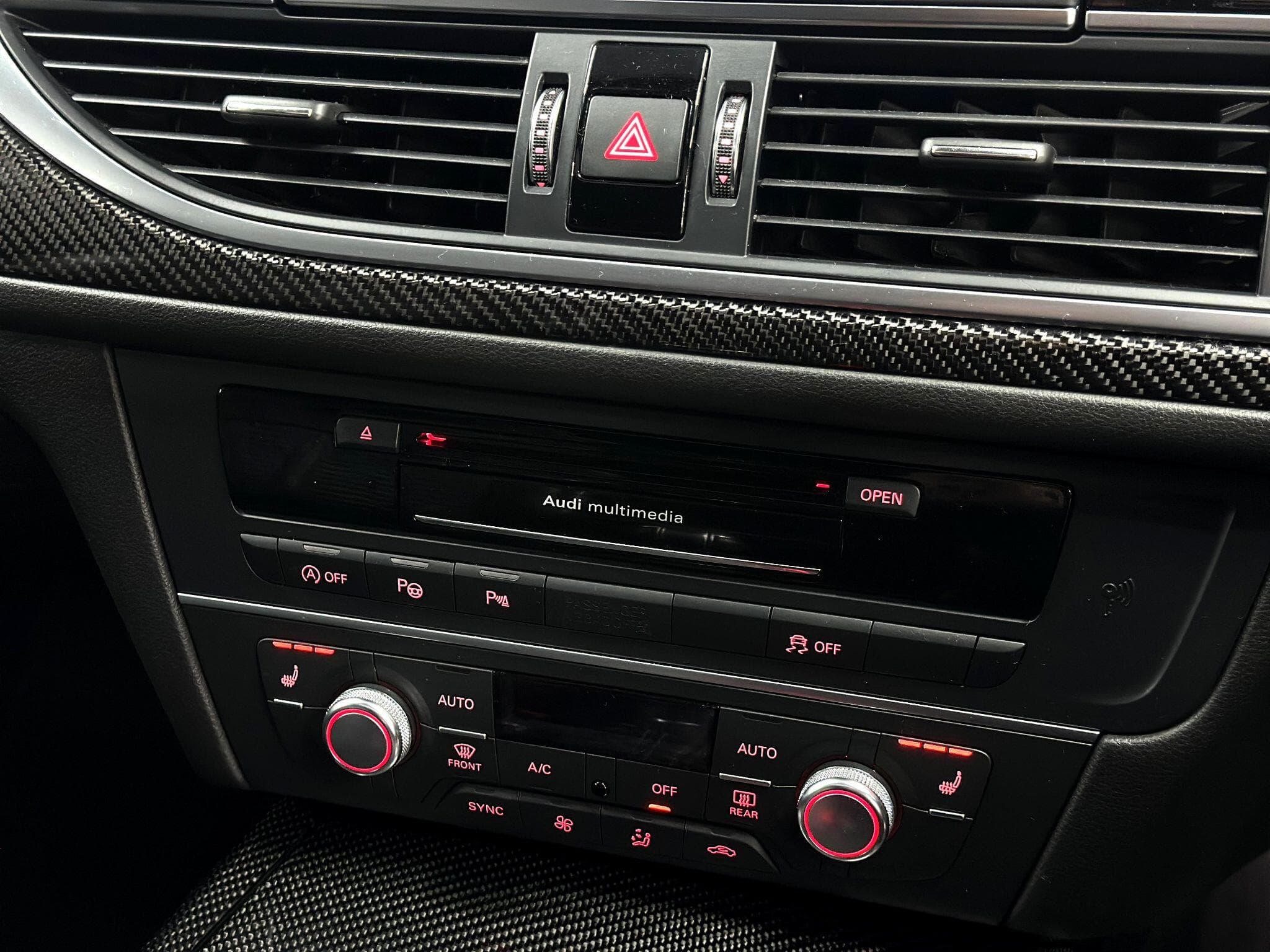 2017 Audi RS6 Avant - Thumbnail 48