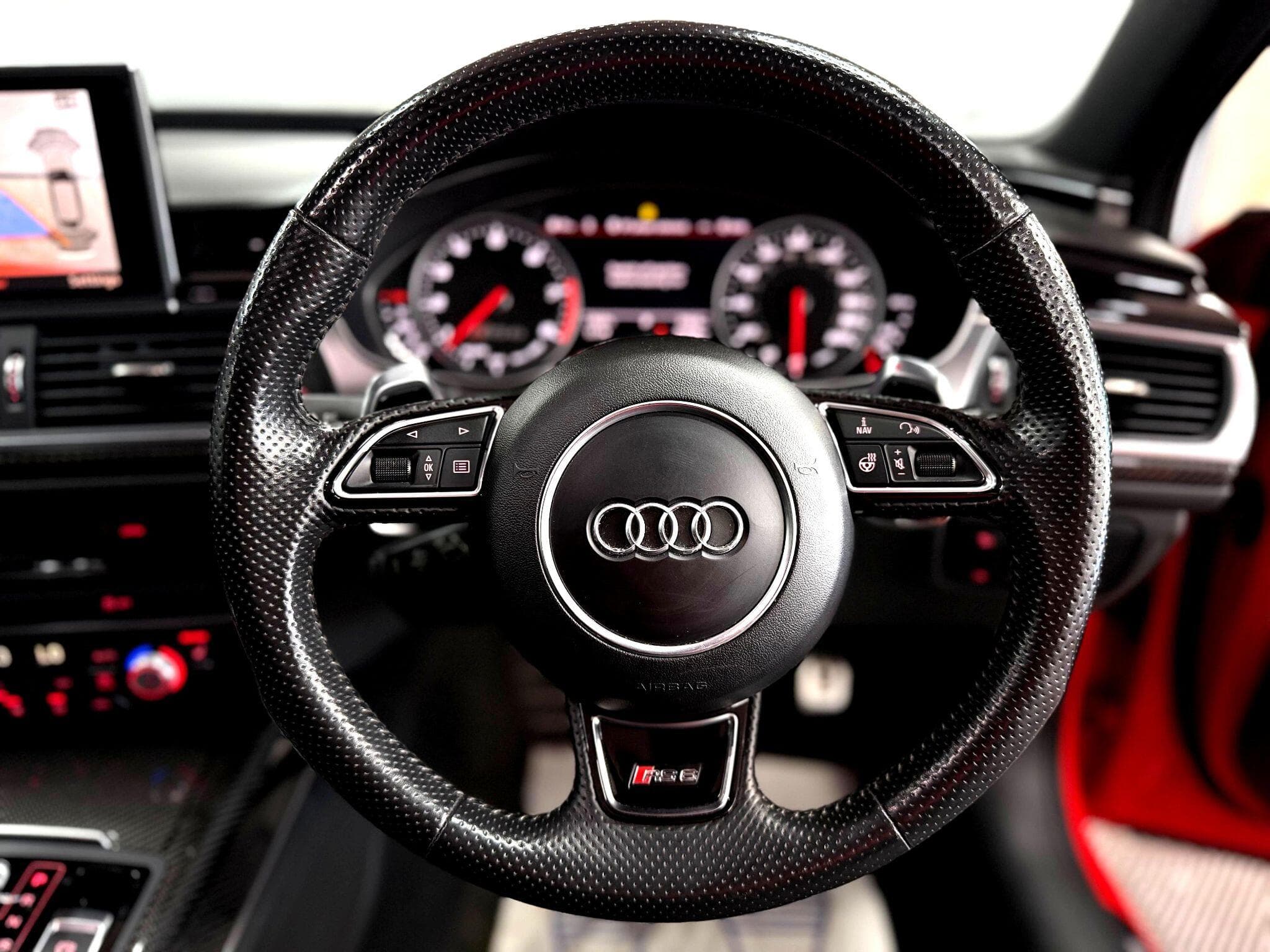 2017 Audi RS6 Avant - Thumbnail 37