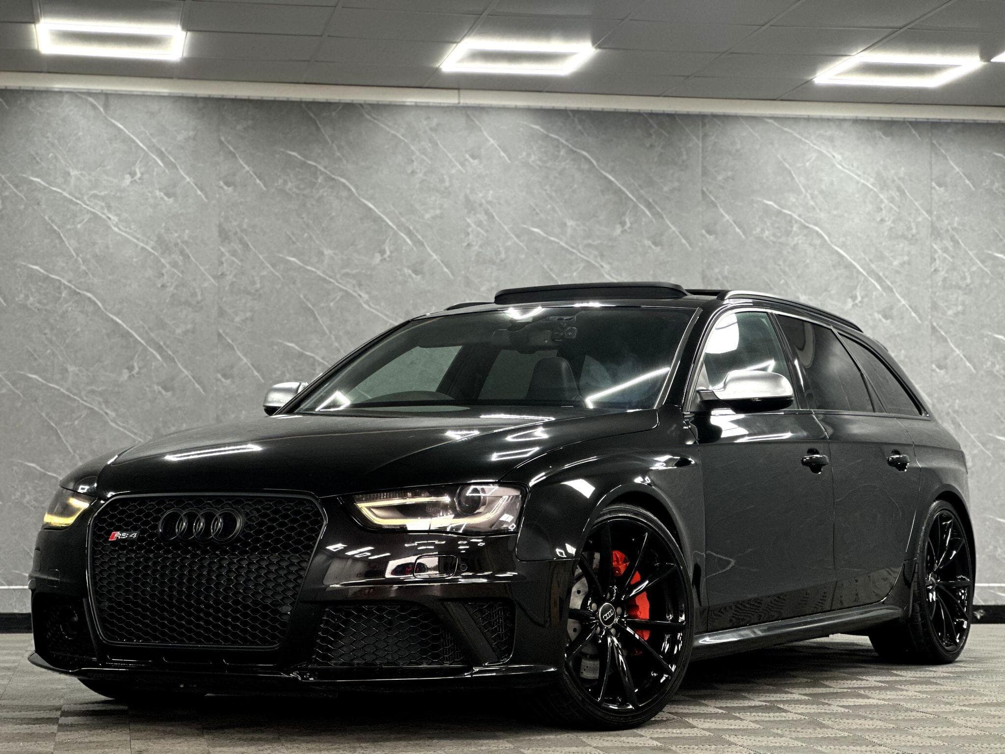 2013 Audi RS4 Avant - Thumbnail 10