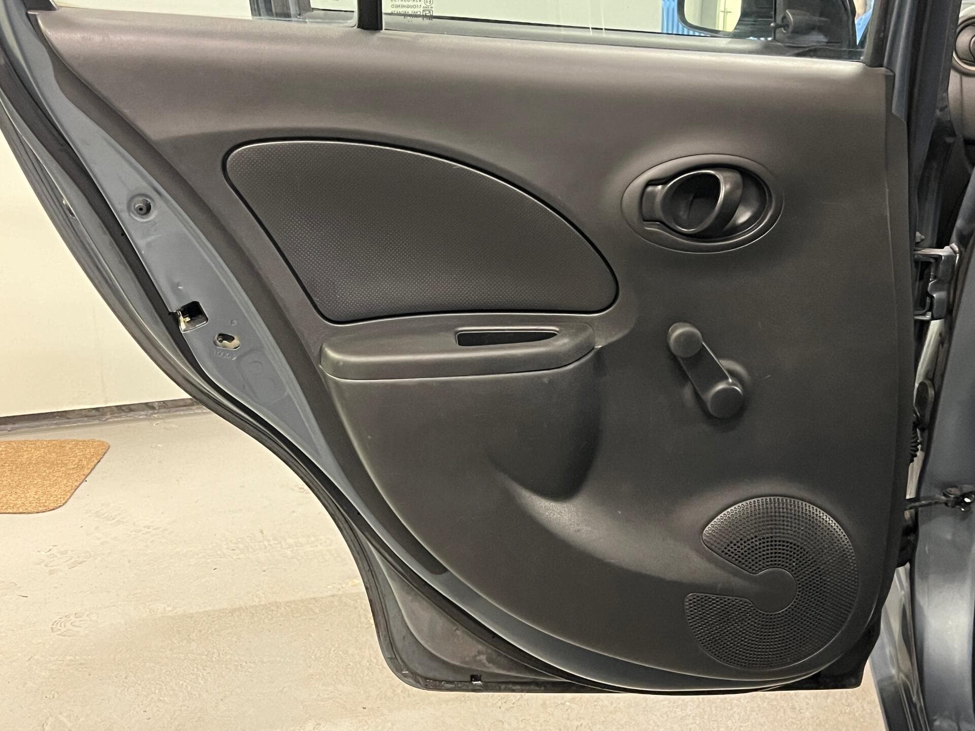 2016 Nissan Micra - Thumbnail 41