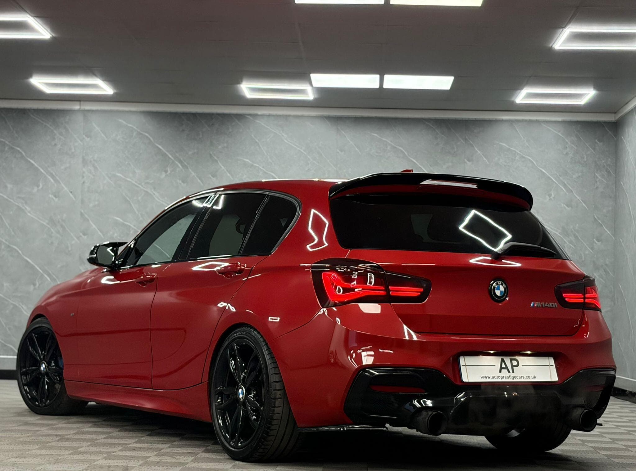 2018 BMW 1 Series - Thumbnail 26