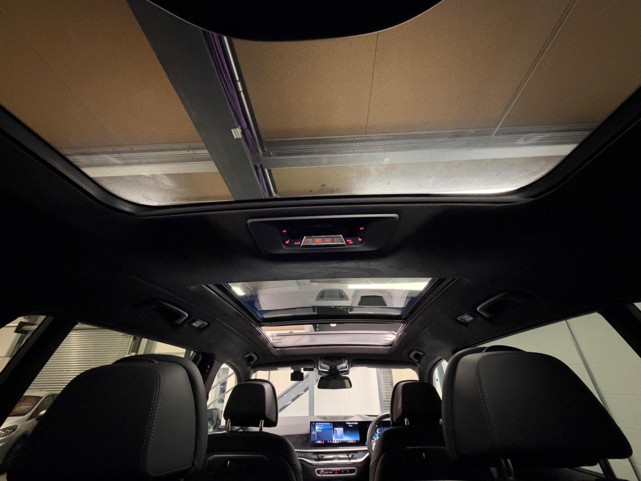 2024 BMW X7 - Thumbnail 69