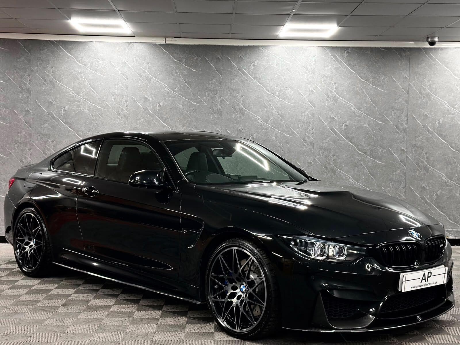 2017 BMW M4 - Thumbnail 52