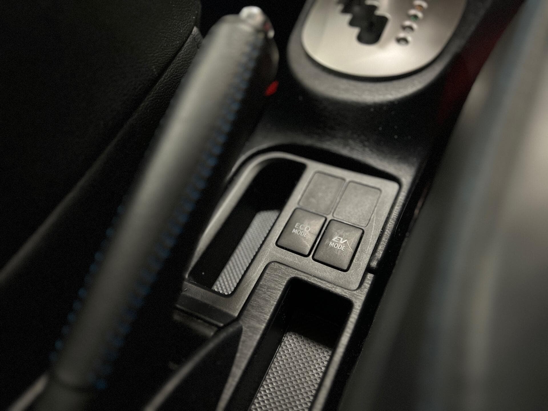 2014 Toyota Yaris - Thumbnail 42