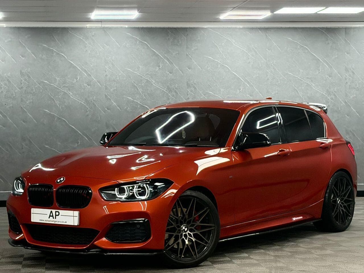 2017 BMW 1 Series - Thumbnail 17
