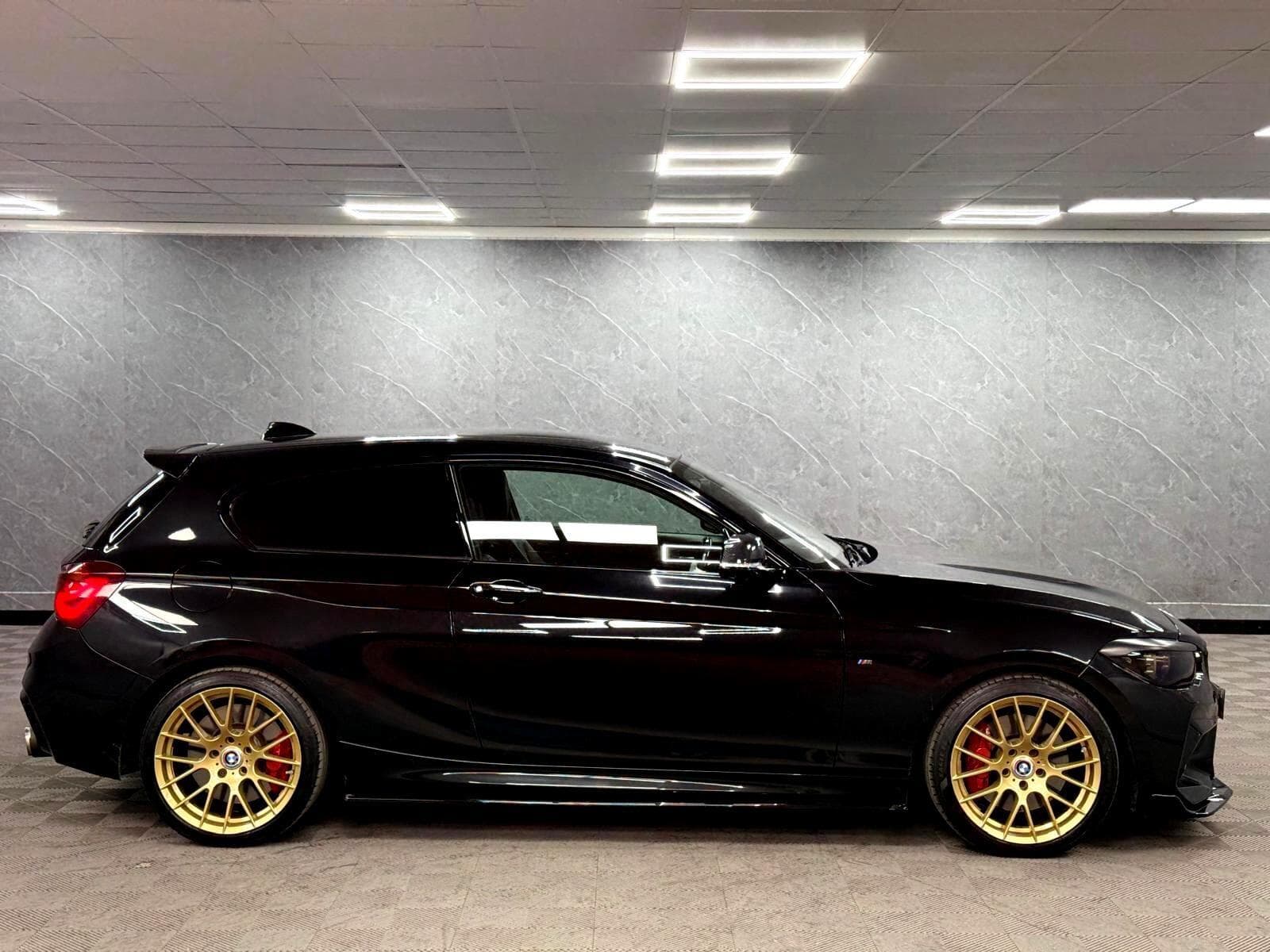 2017 BMW 1 Series - Thumbnail 37