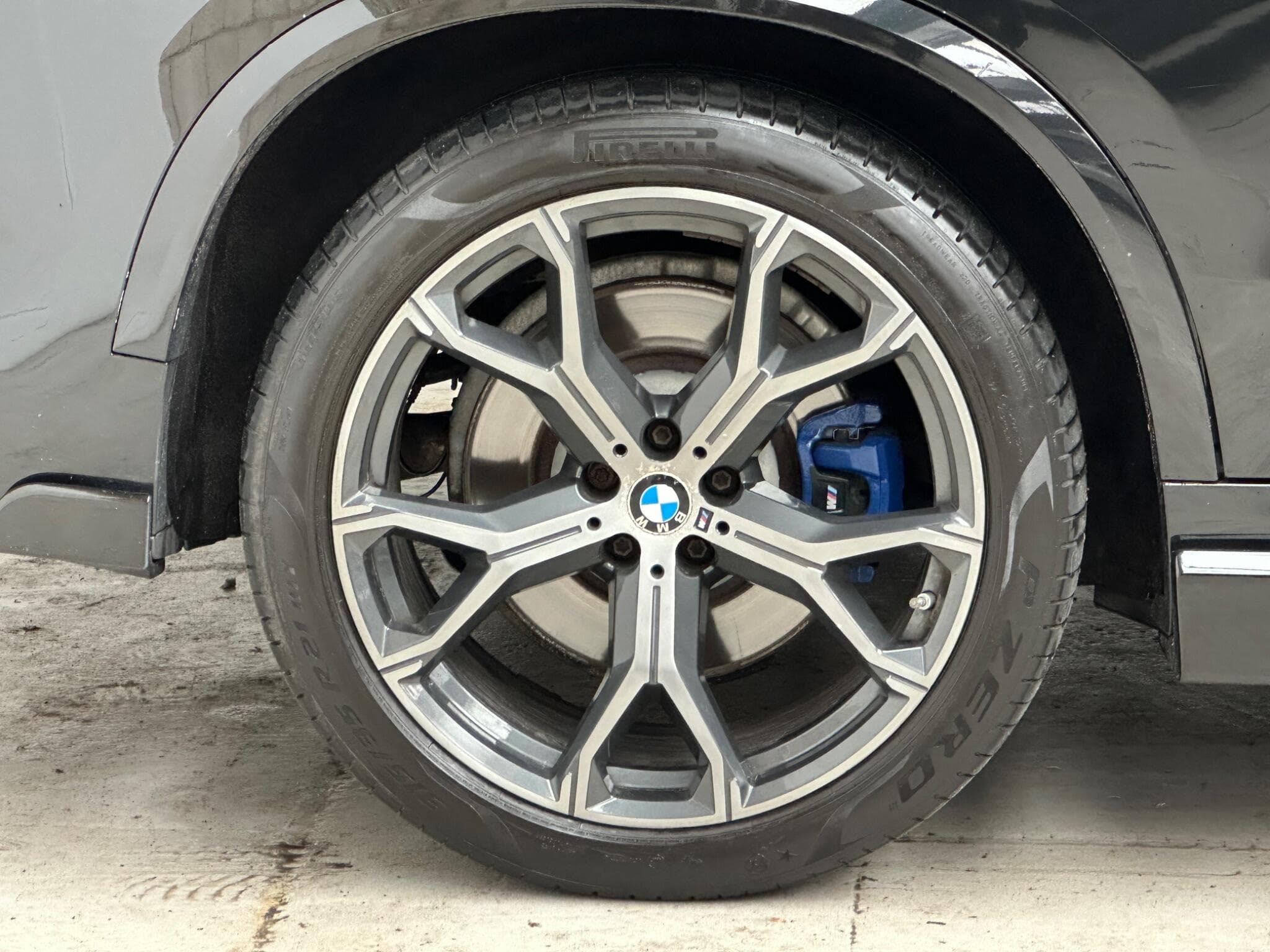 2018 BMW X5 - Thumbnail 48