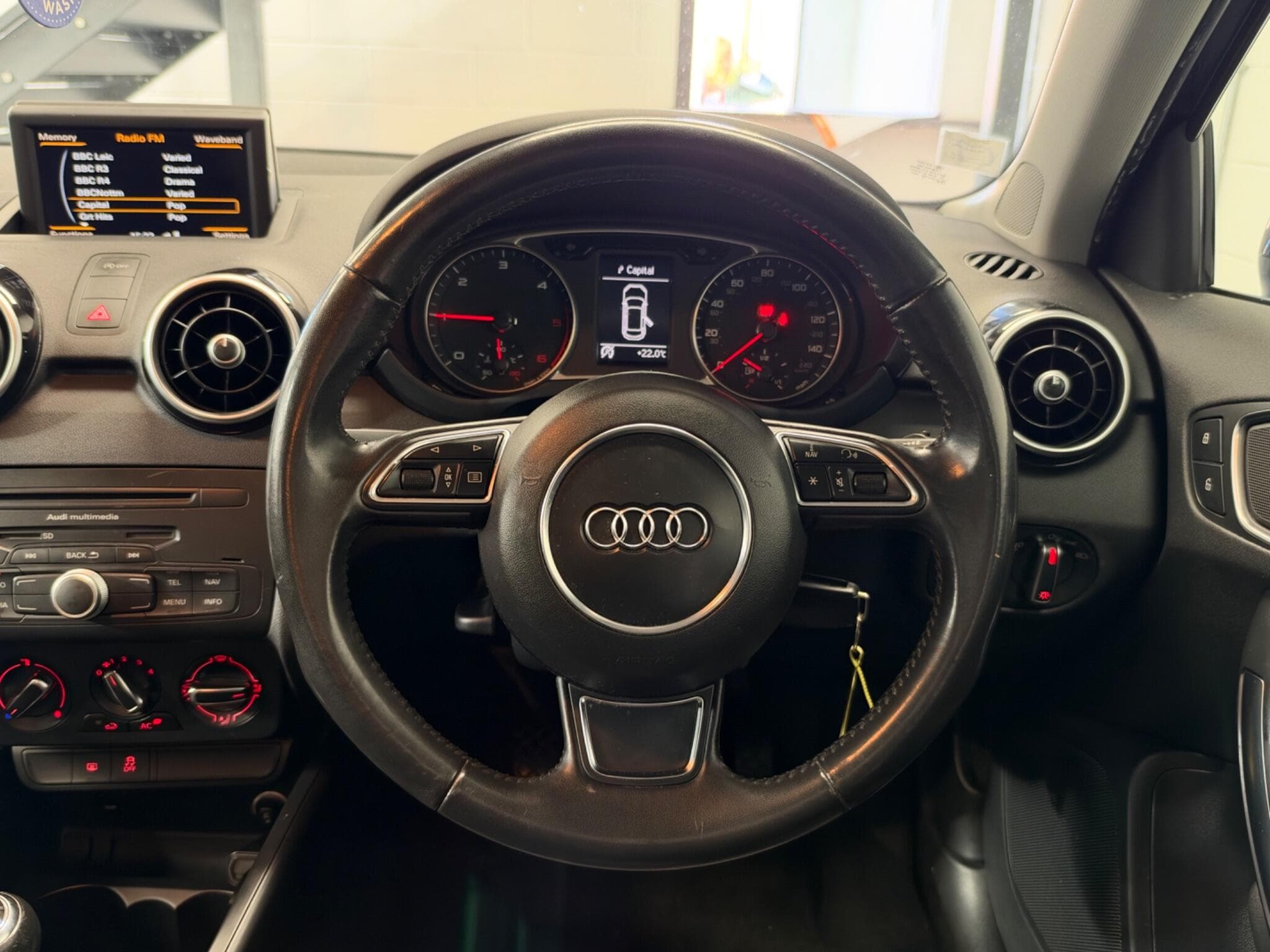 2014 Audi A1 - Thumbnail 33