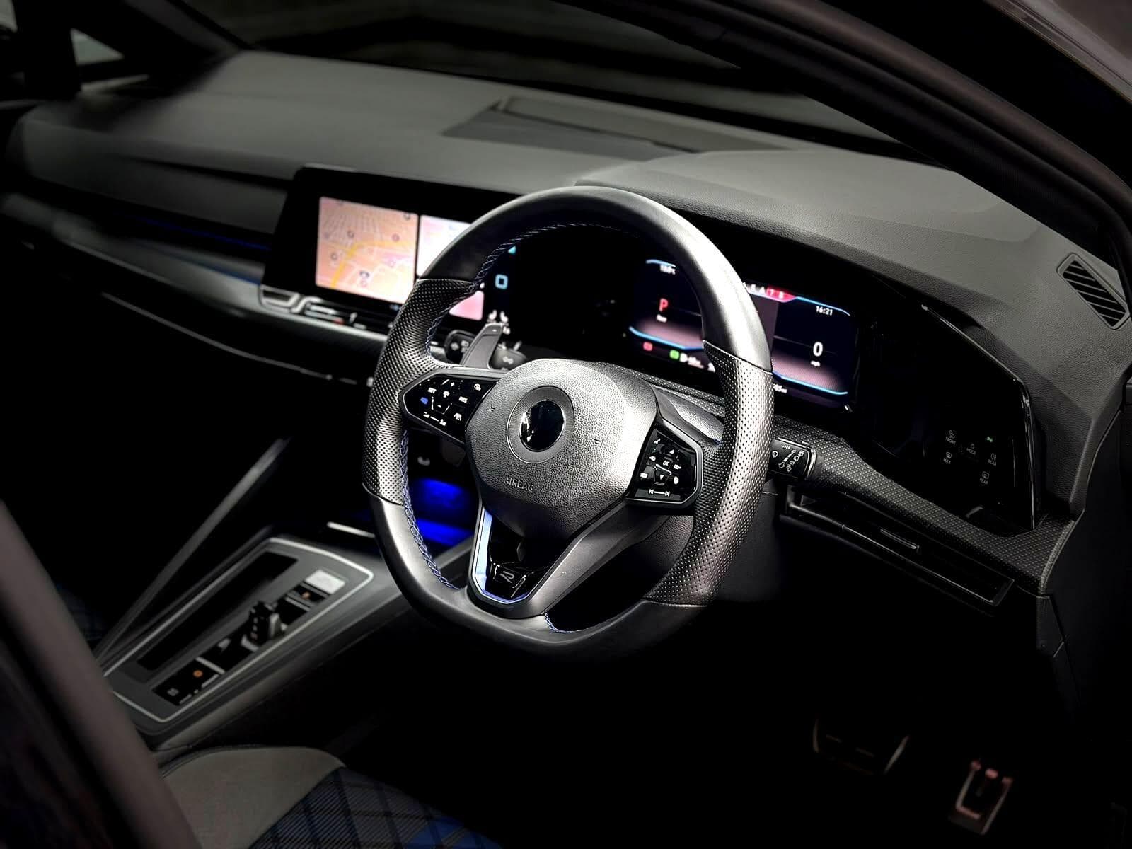 2021 Volkswagen Golf - Thumbnail 34
