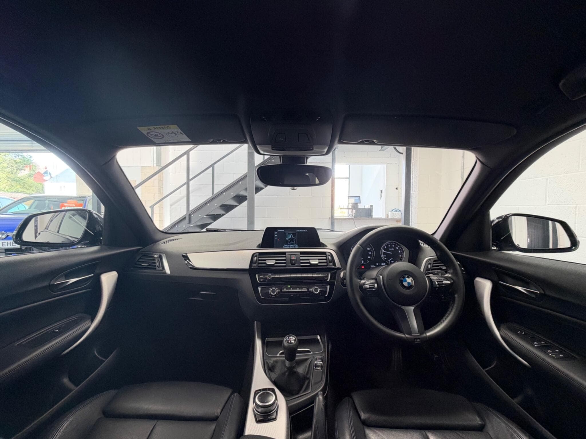 2019 BMW 1 Series - Thumbnail 18