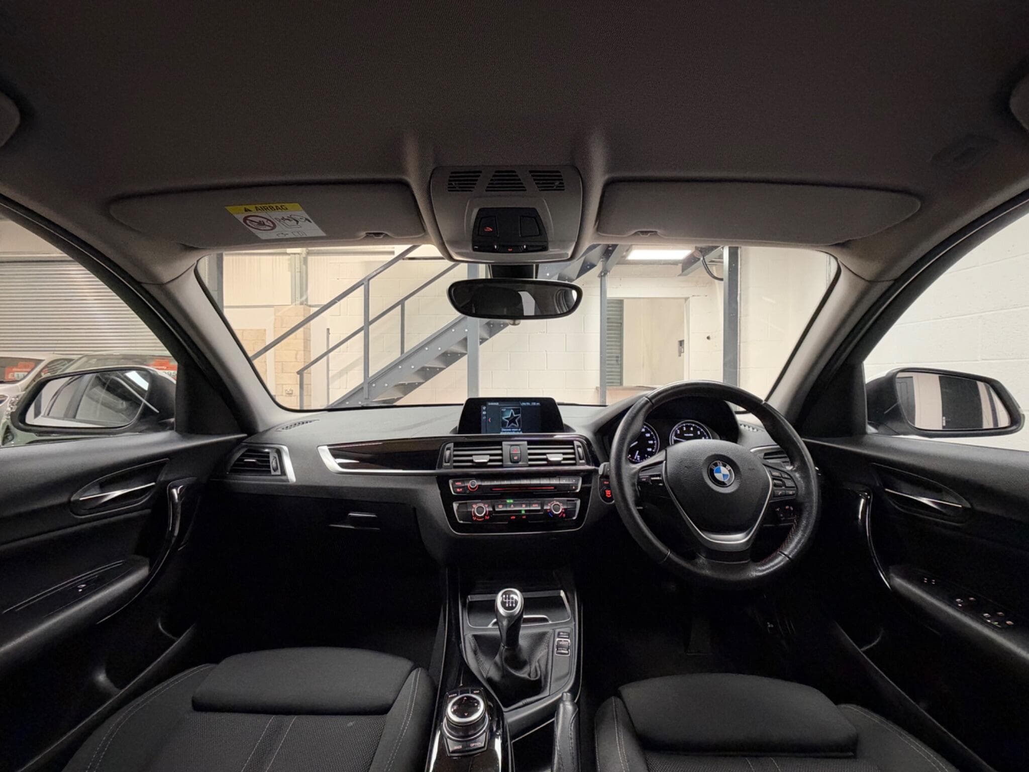 2017 BMW 1 Series - Thumbnail 14