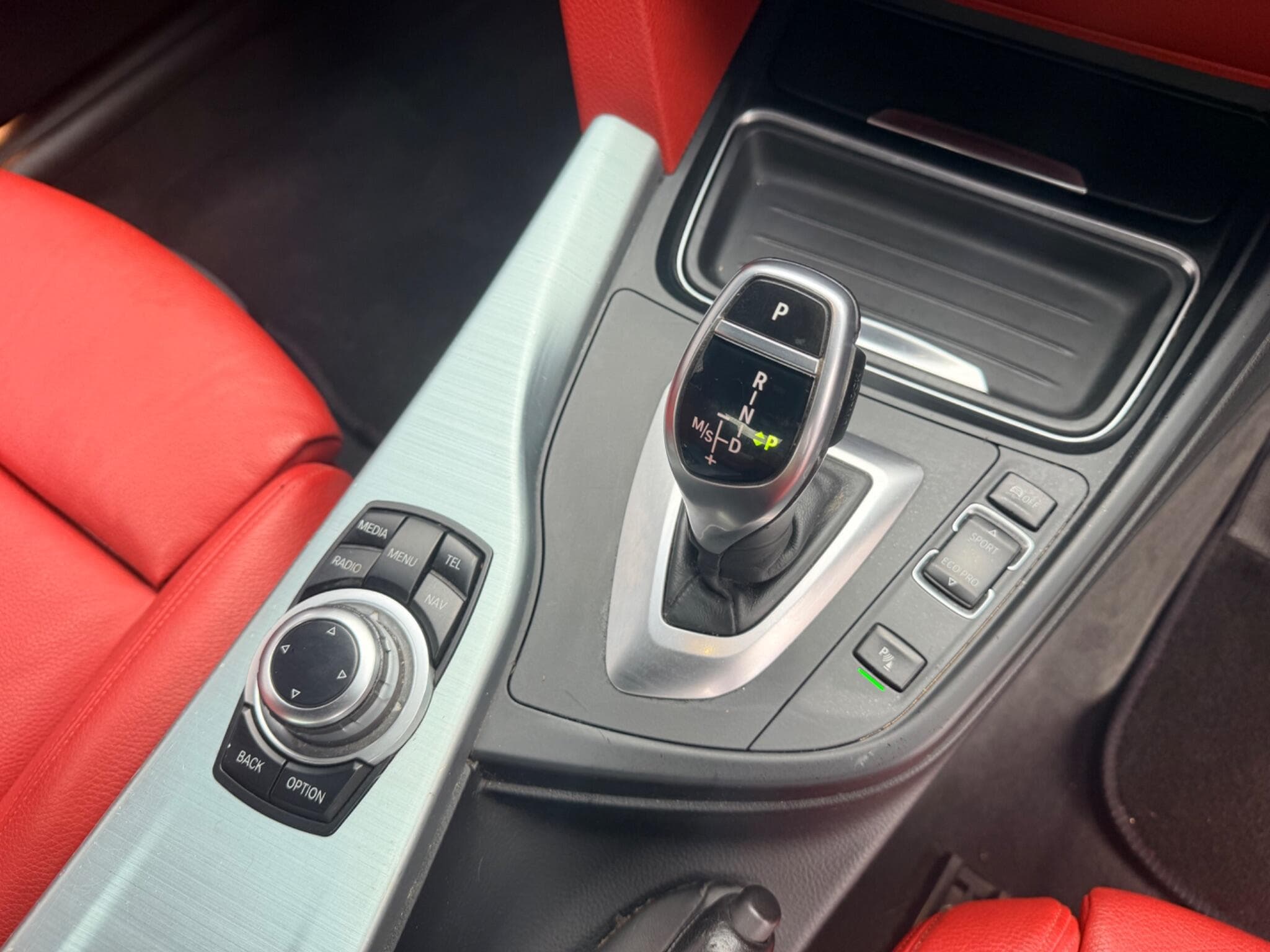 2014 BMW 4 Series - Thumbnail 19