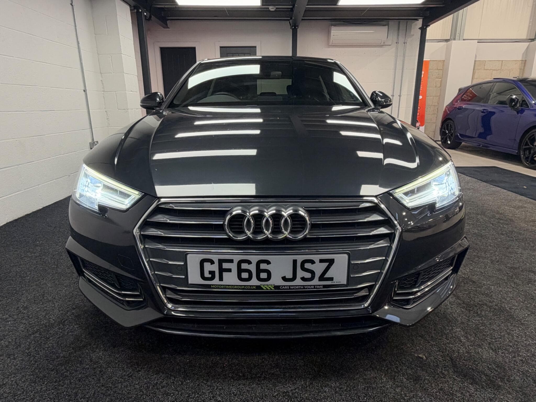 2016 Audi A4 - Image 3