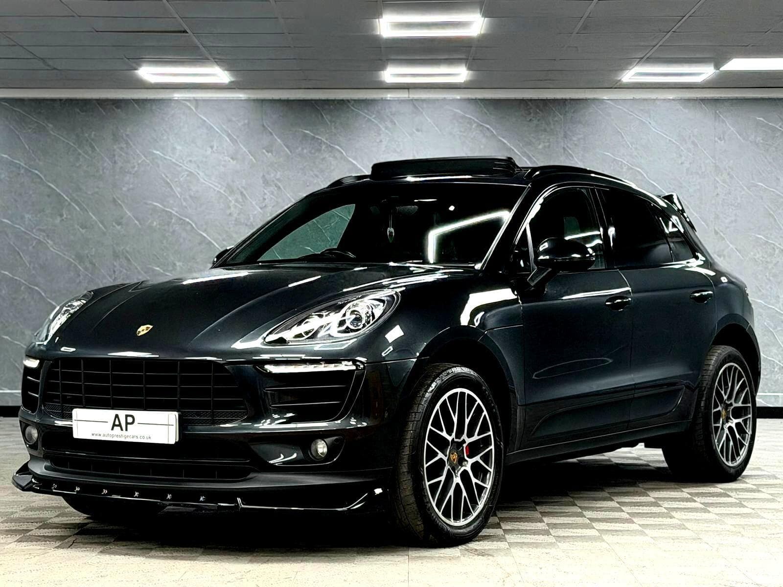 2017 Porsche Macan - Thumbnail 10