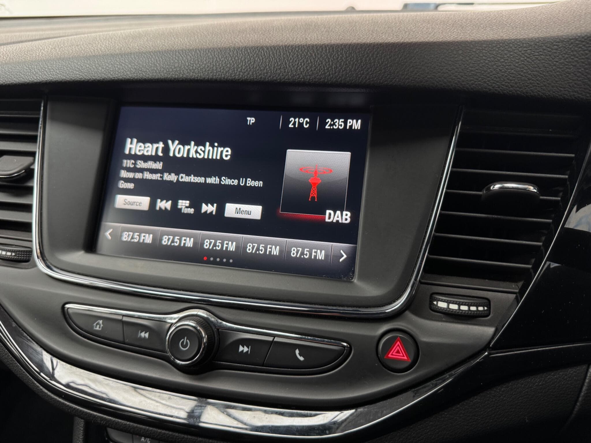 2017 Vauxhall Astra - Thumbnail 13