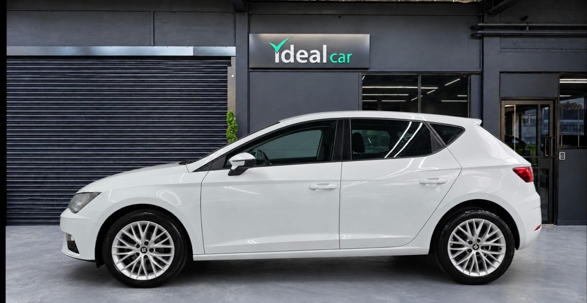 2019 SEAT Leon - Thumbnail 4