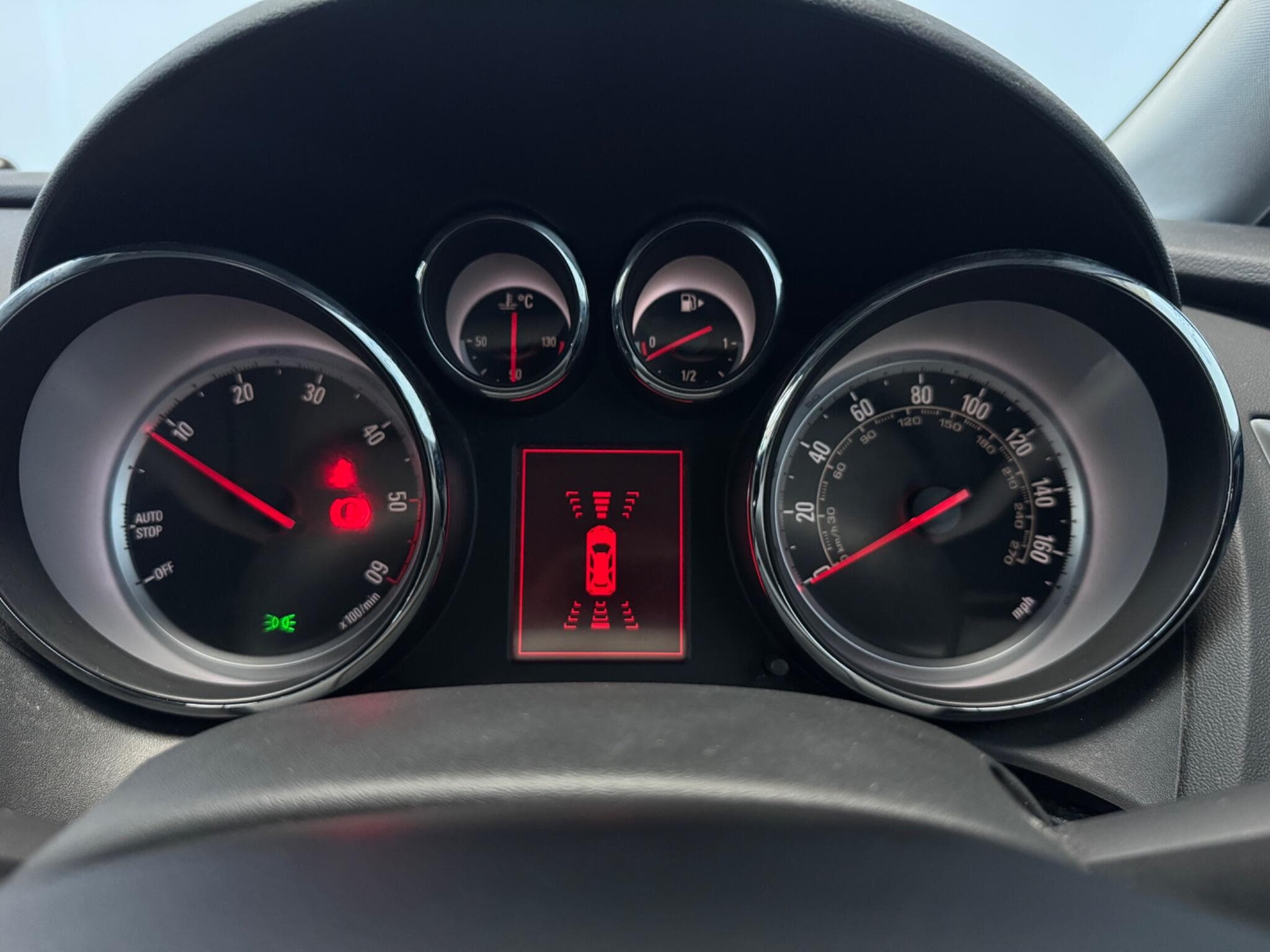 2013 Vauxhall Astra - Thumbnail 14