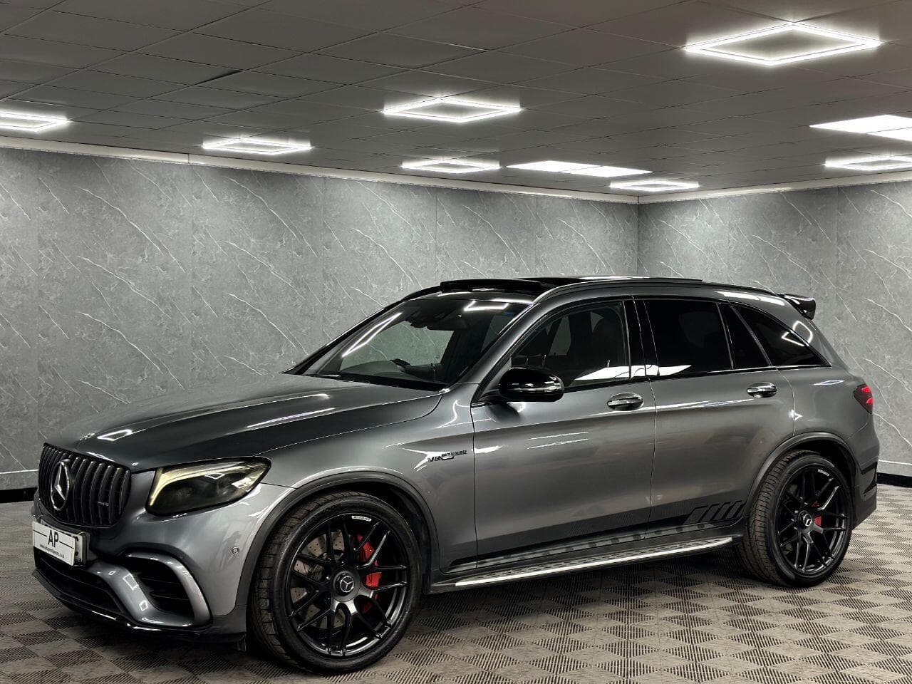 2019 Mercedes-Benz GLC - Main