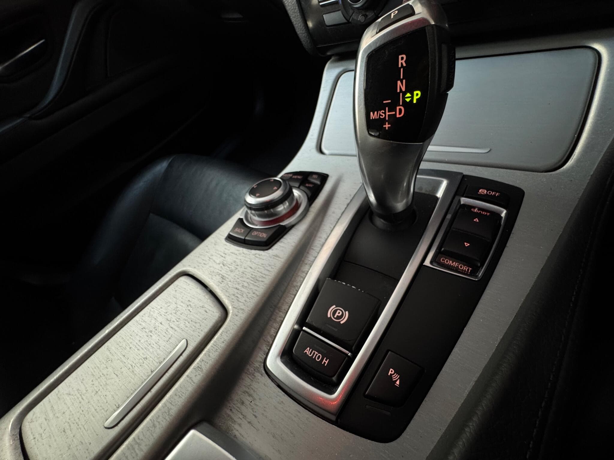 2013 BMW 5 Series - Thumbnail 18