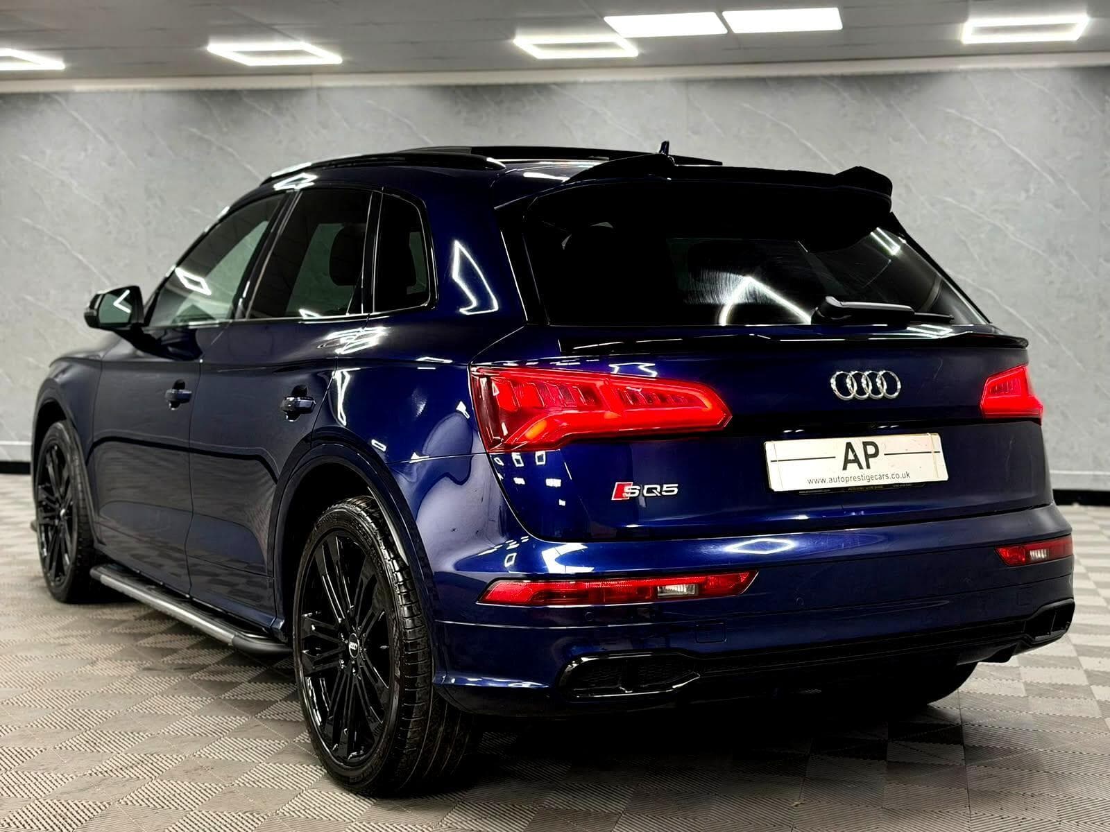 2020 Audi SQ5 - Thumbnail 24