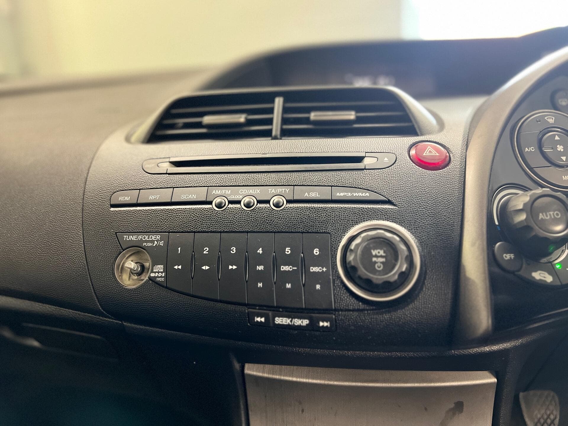 2009 Honda Civic - Thumbnail 26
