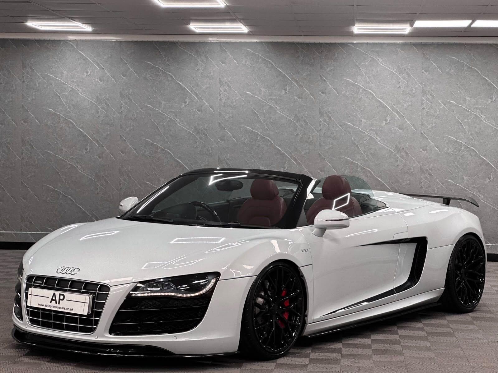 2010 Audi R8 - Thumbnail 23