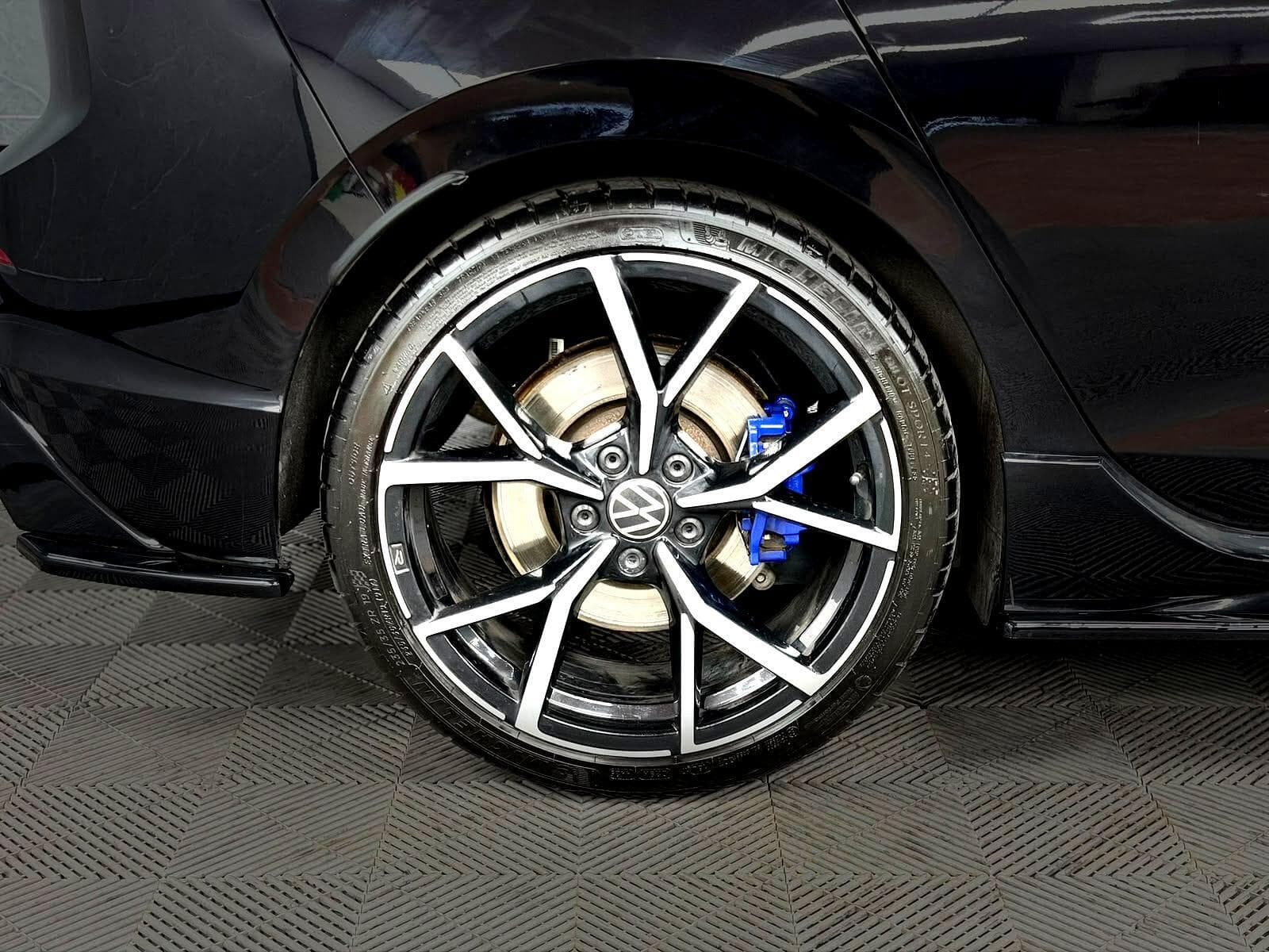 2021 Volkswagen Golf - Thumbnail 33