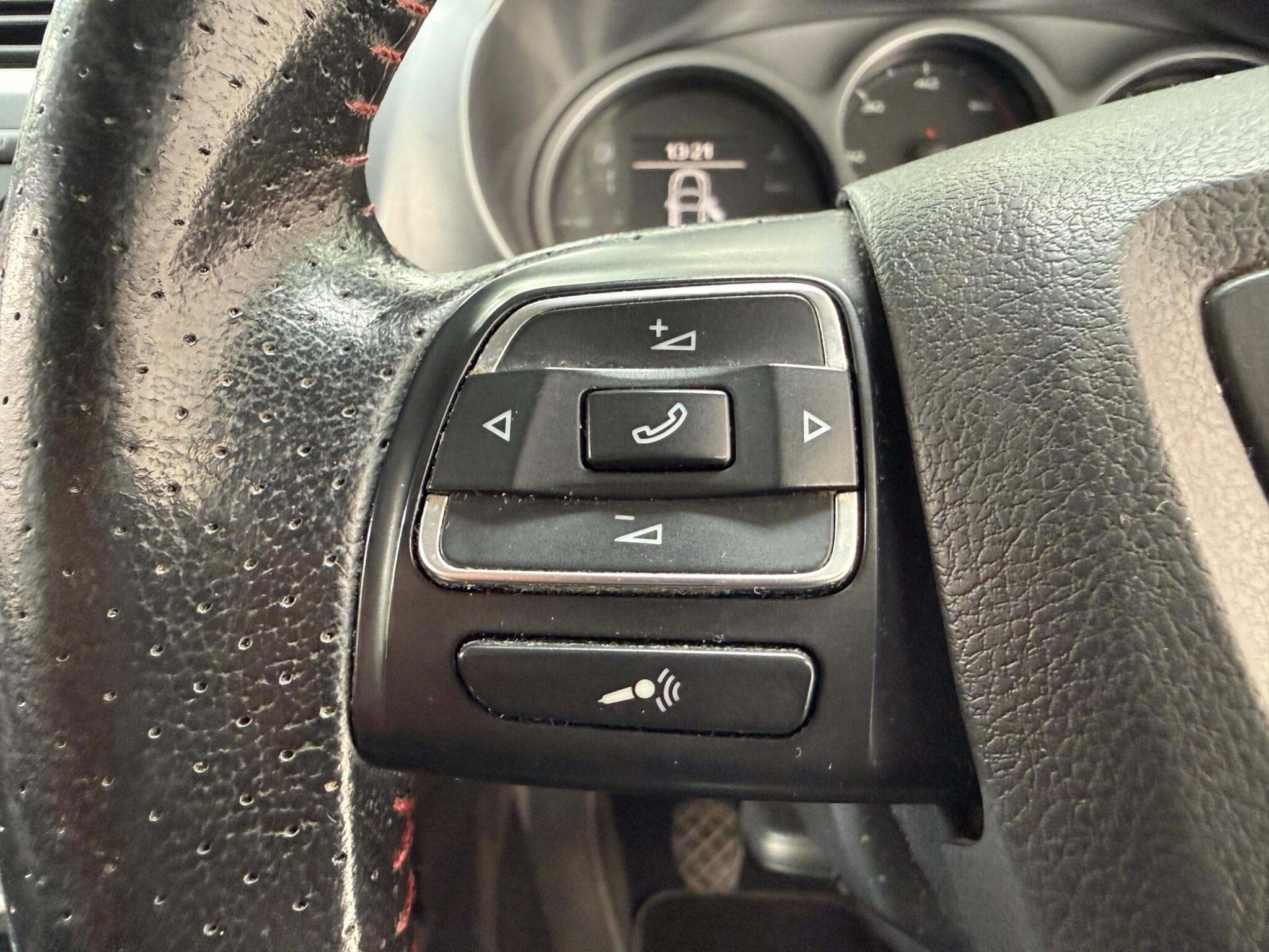 2012 SEAT Leon - Thumbnail 16