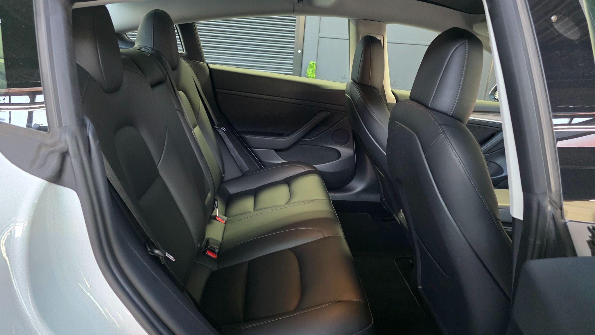 2021 Tesla Model 3 - Thumbnail 7
