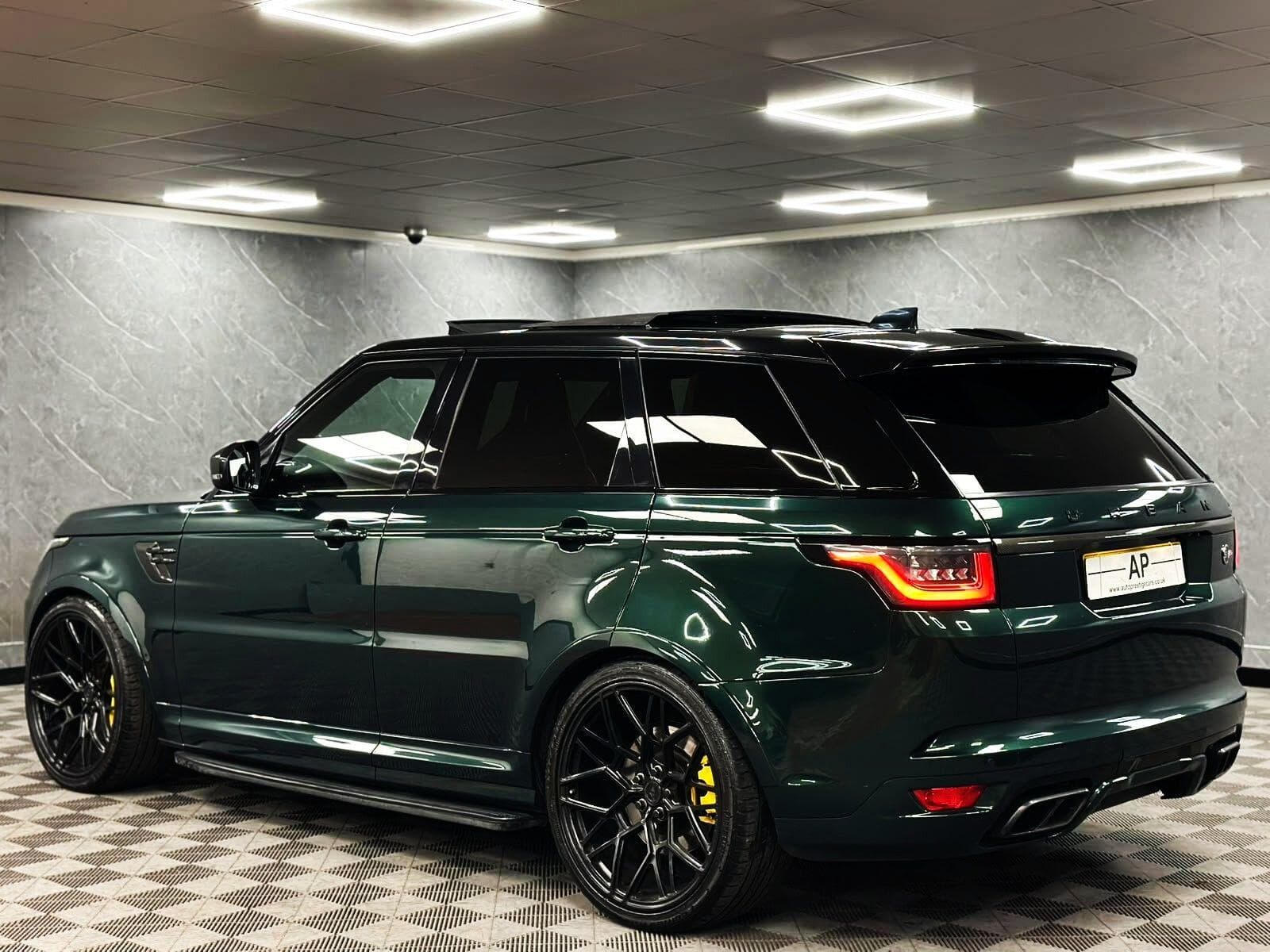 2019 Land Rover Range Rover Sport - Thumbnail 3