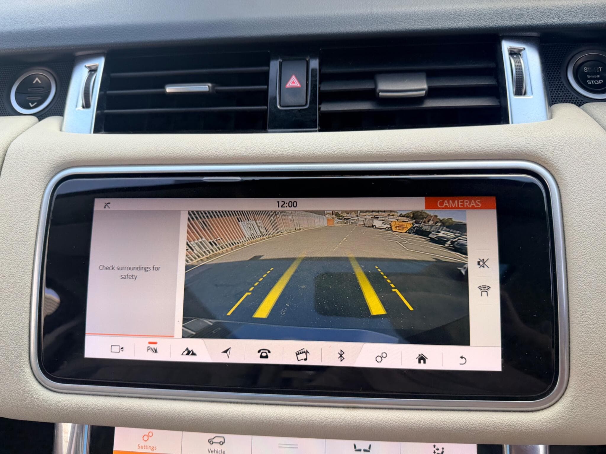 2018 Land Rover Range Rover Sport - Thumbnail 29