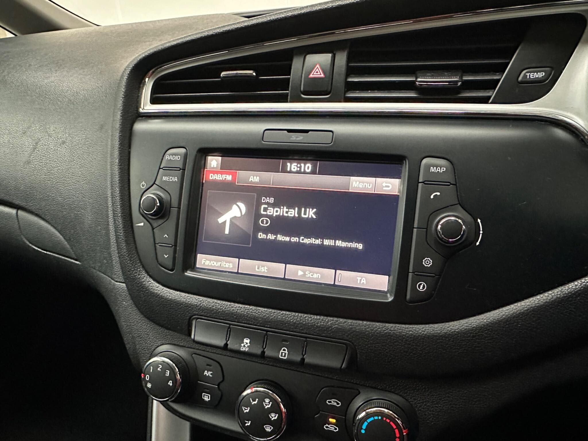 2018 Kia Ceed - Thumbnail 13
