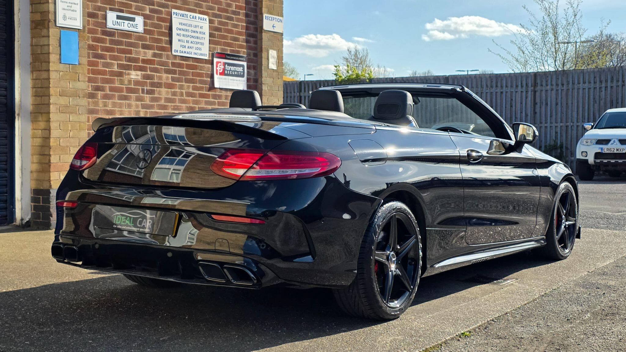 2017 Mercedes-Benz C Class - Thumbnail 16