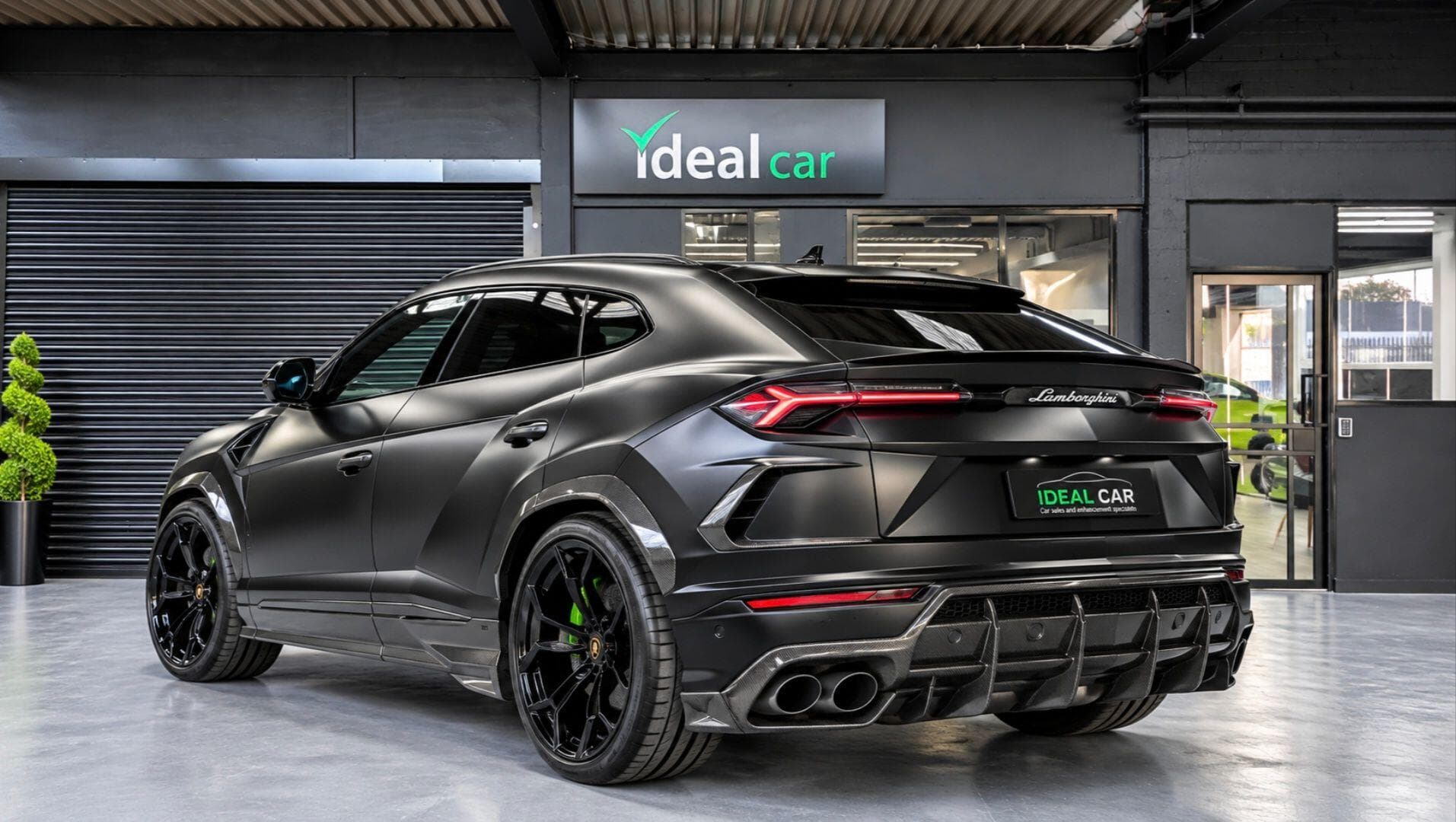 2021 Lamborghini Urus - Image 3