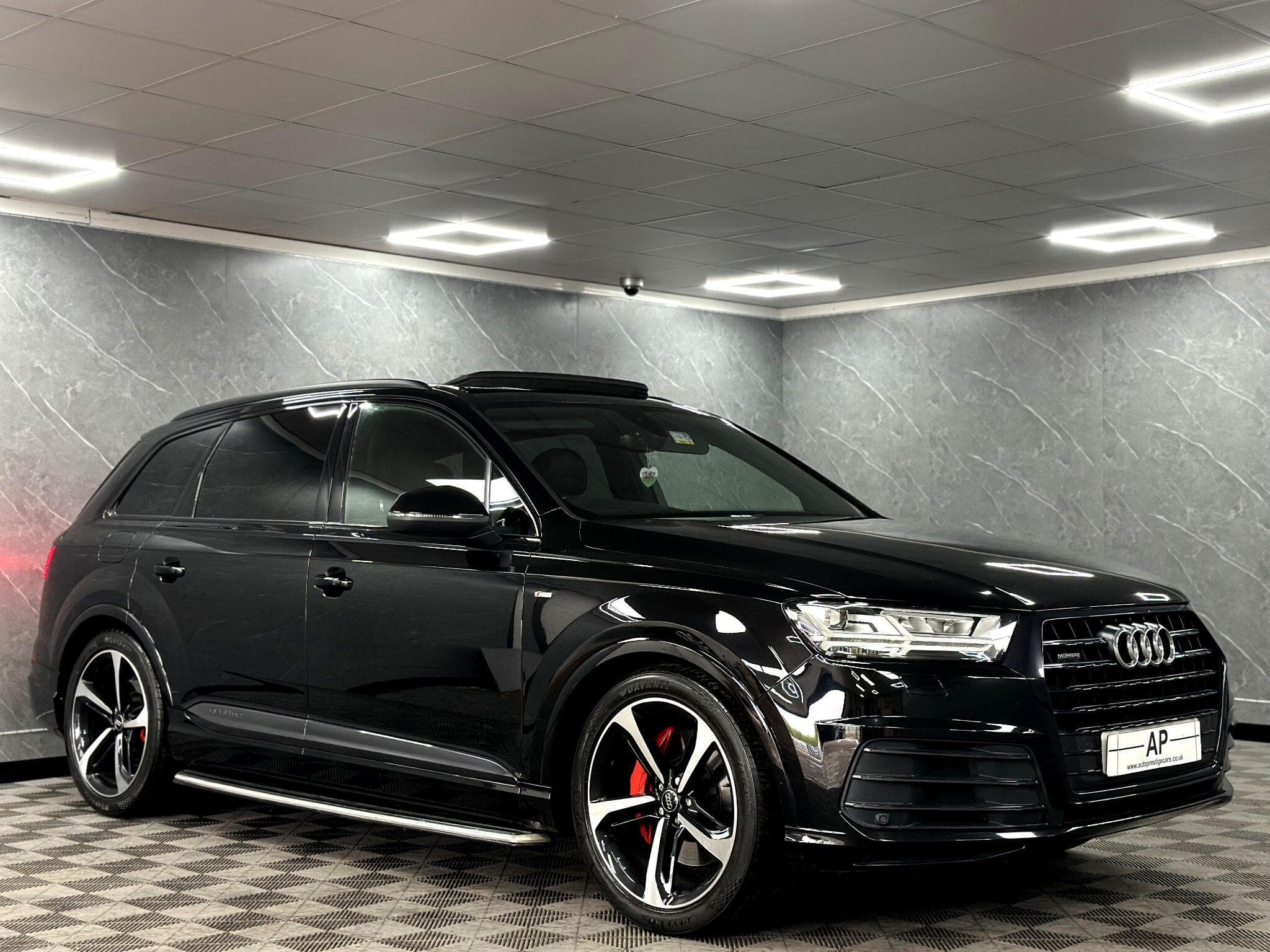 2019 Audi Q7 - Thumbnail 11