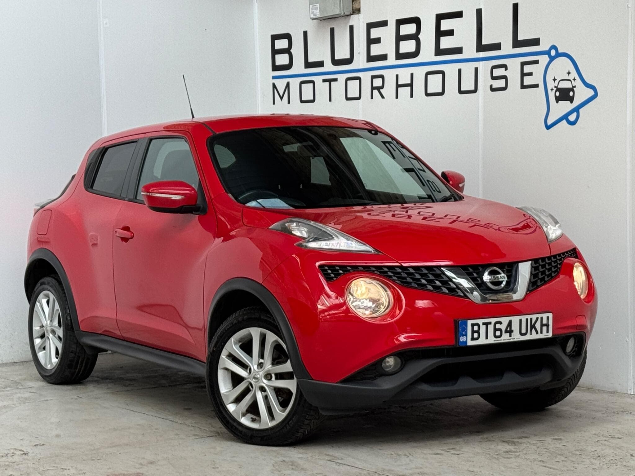 2014 Nissan Juke - Main