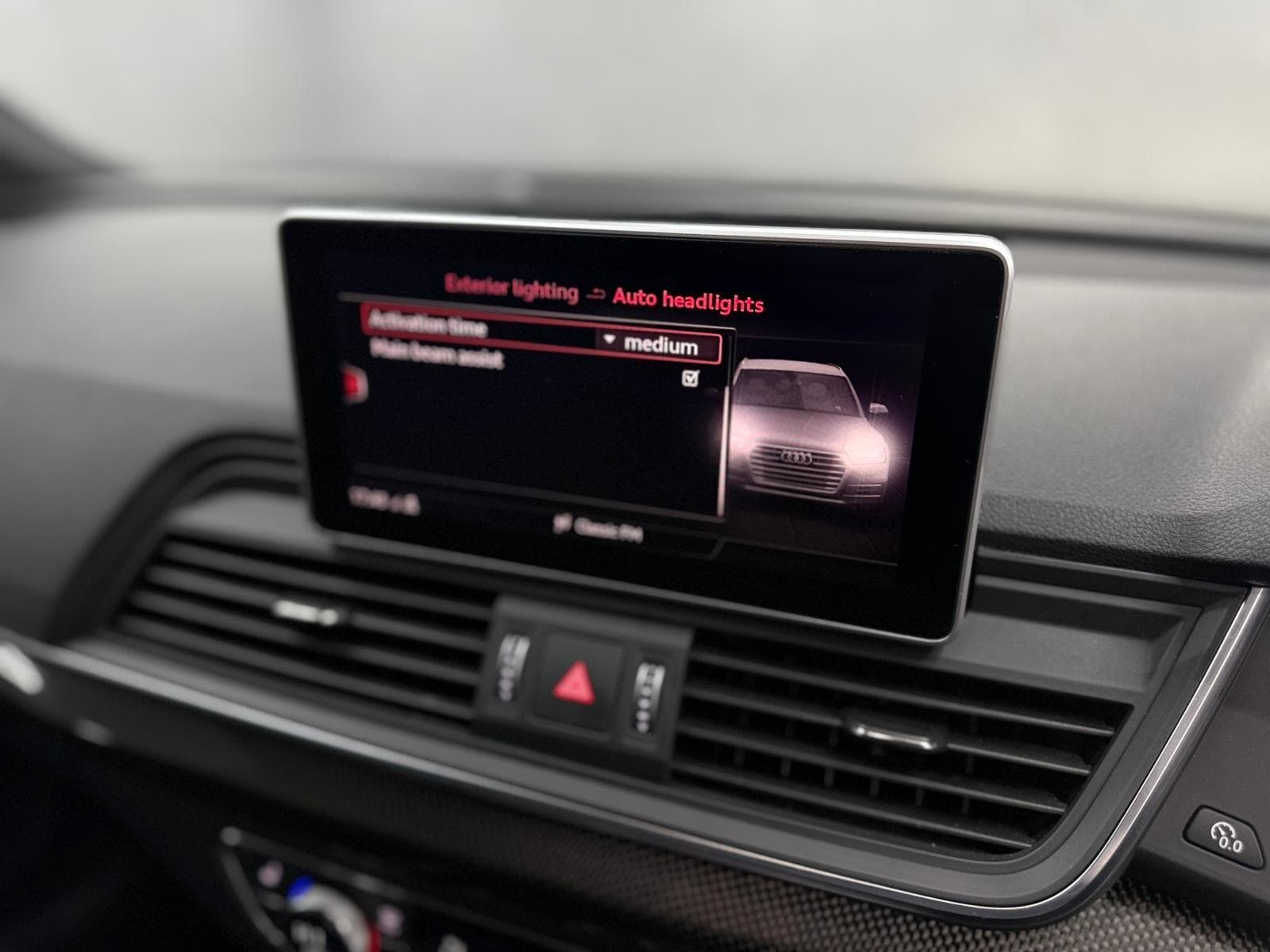 2018 Audi SQ5 - Thumbnail 51