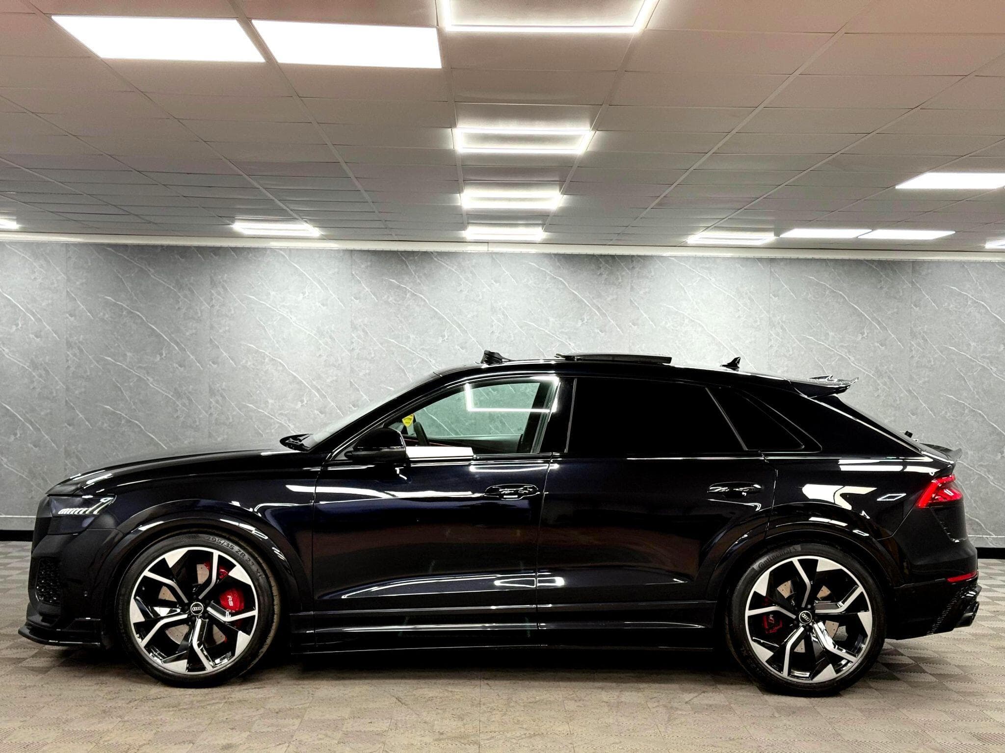 2021 Audi RSQ8 - Thumbnail 17