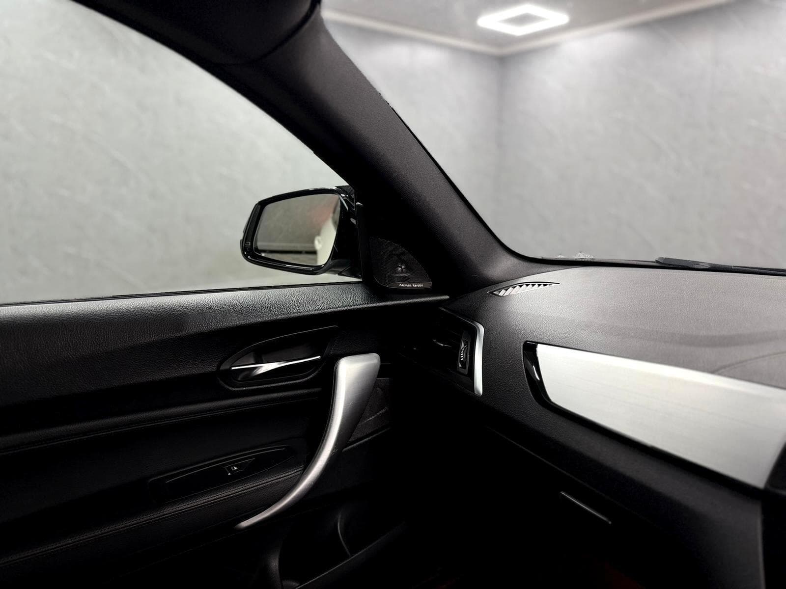 2019 BMW 1 Series - Thumbnail 53