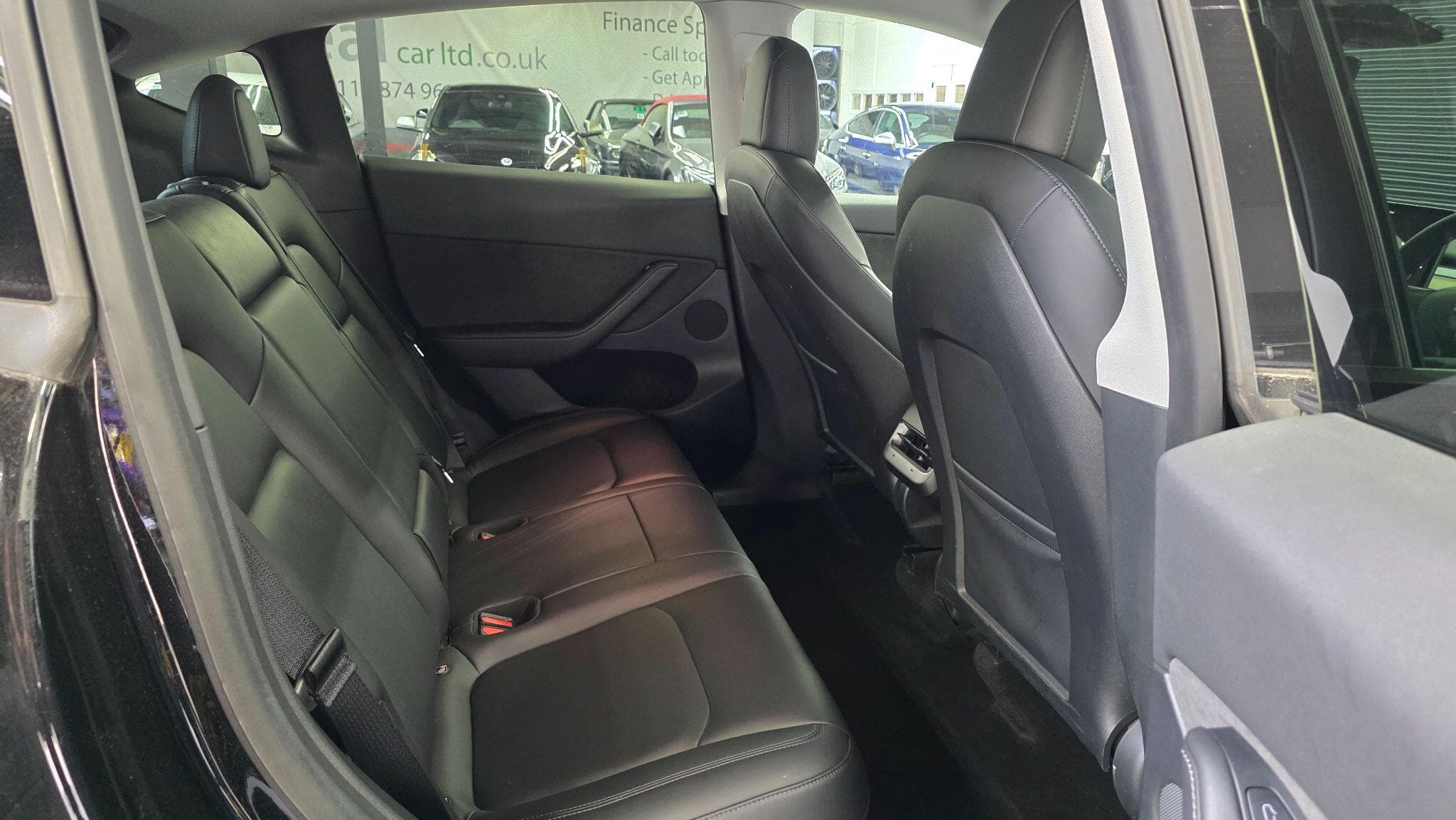 2022 Tesla Model Y - Thumbnail 14