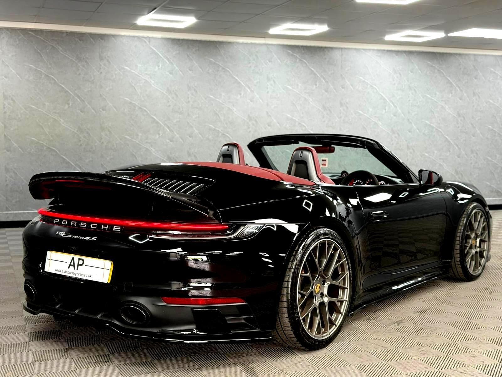 2020 Porsche 911 - Thumbnail 42