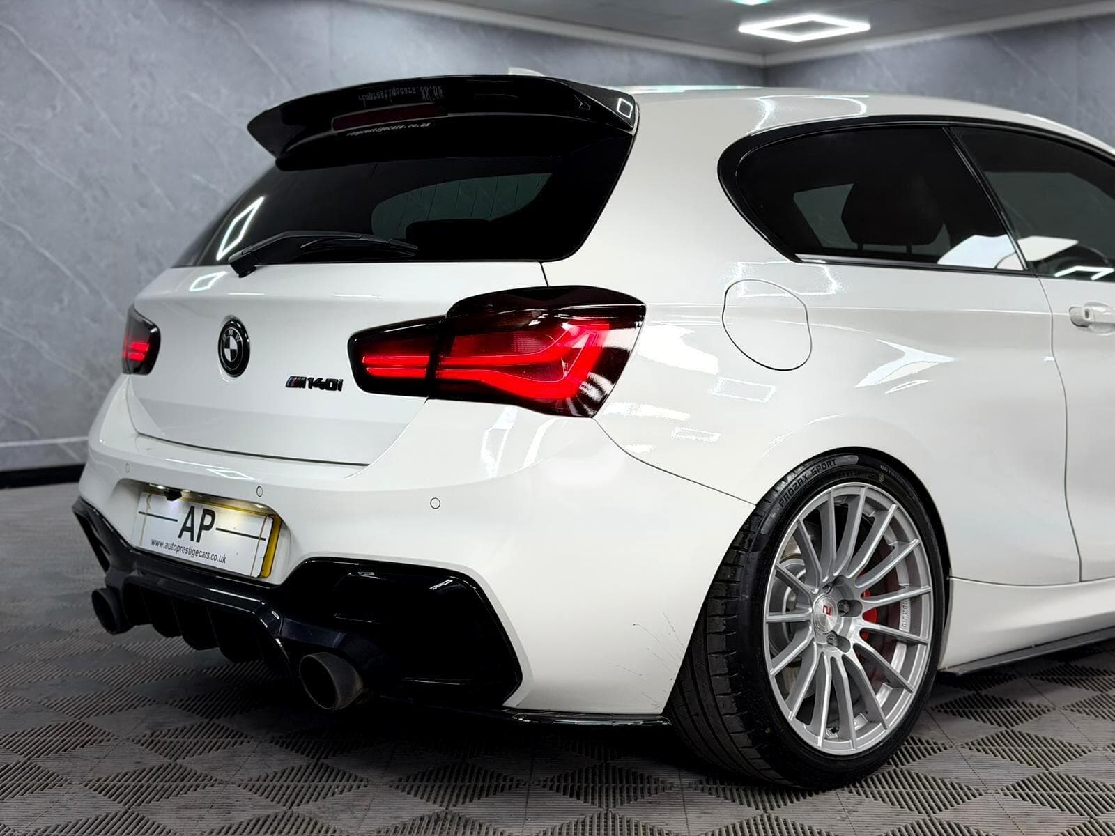 2019 BMW 1 Series - Thumbnail 44