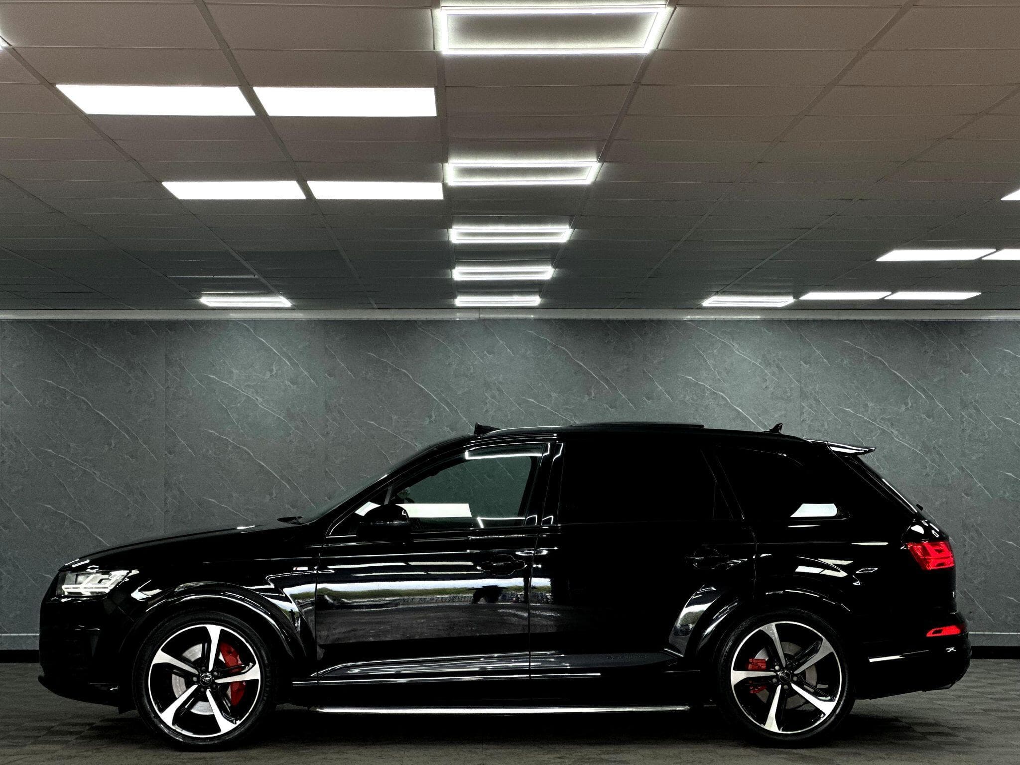 2019 Audi Q7 - Thumbnail 26